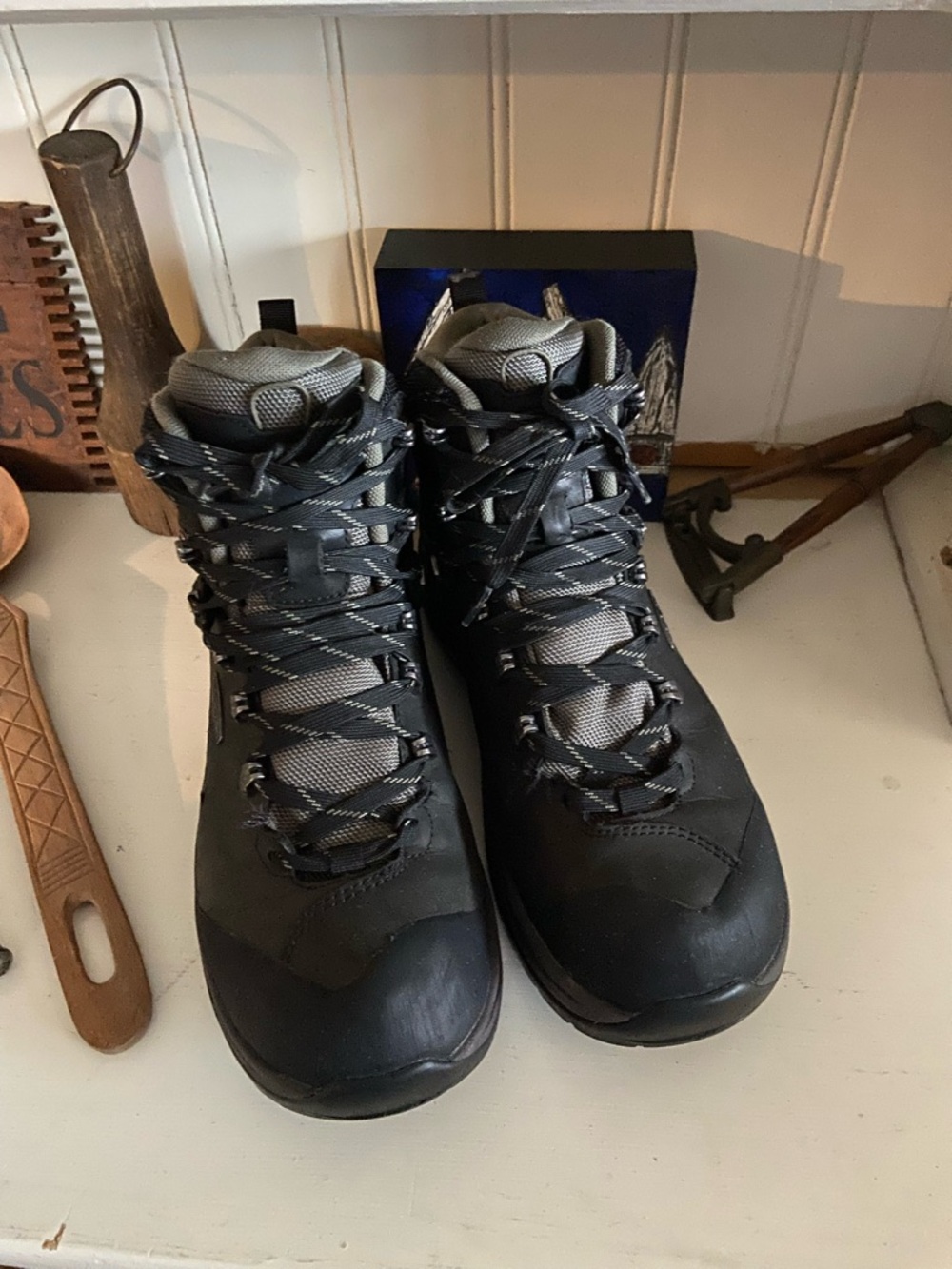 Men's Black Hiking Boots - Durable Support and Traction